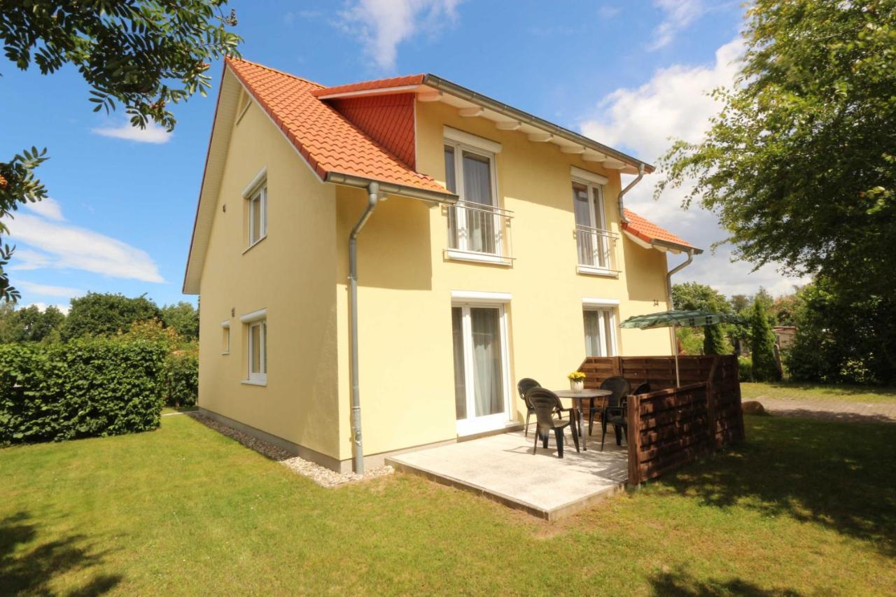 Ferienhaus Ahorn Mit Garten In Зиновиц Екстериор снимка